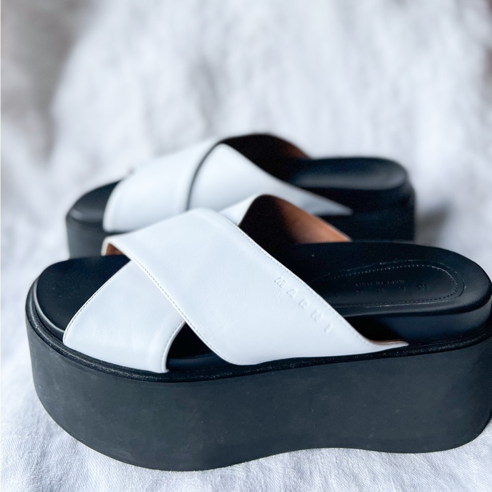 MARNI Italian White Platform Crossover Sandal Size 39